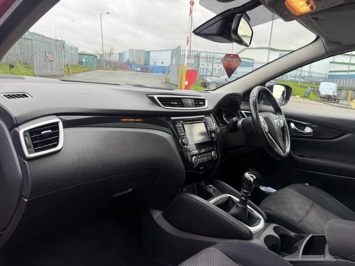 Used Nissan Qashqai 2015 for sale - 78132217: Photo 11