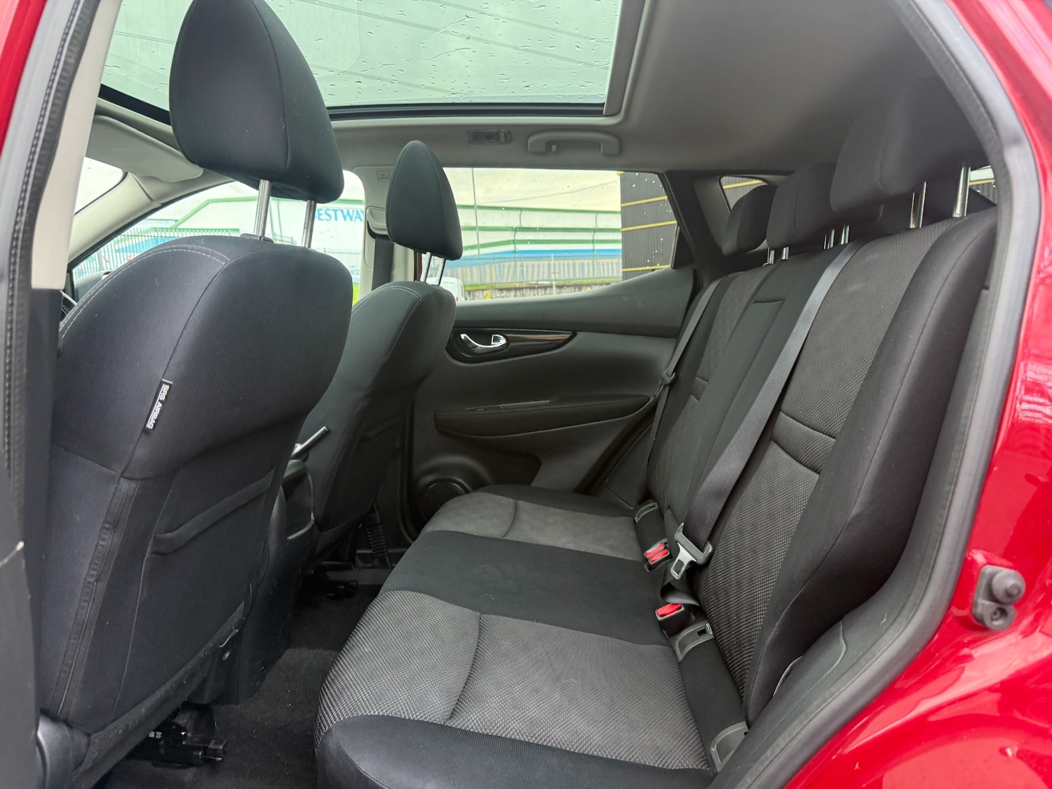 Used Nissan Qashqai 2015 for sale - 78132217: Photo 13