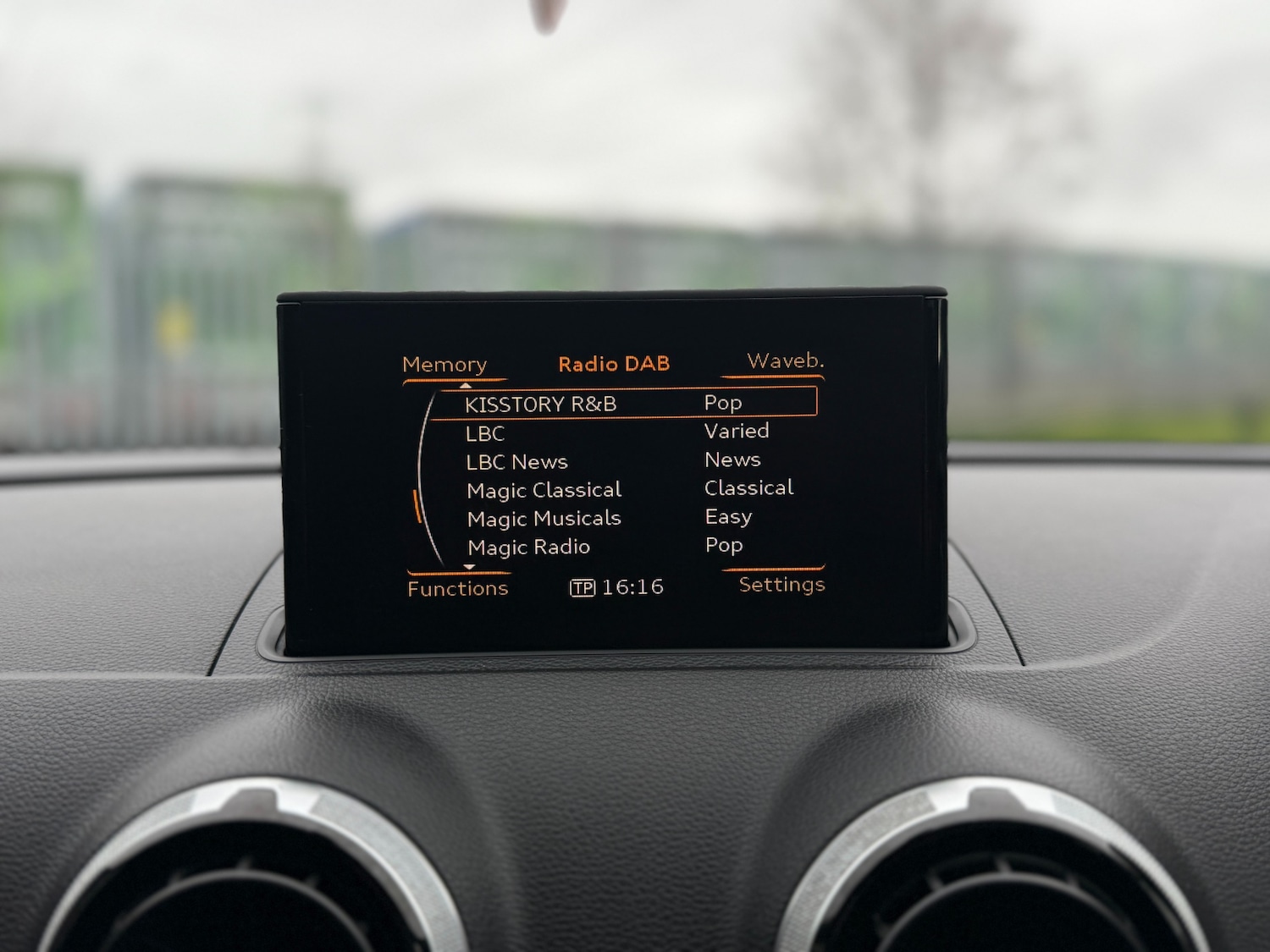 Used Audi A3 2014 for sale - 77789175: Photo 29