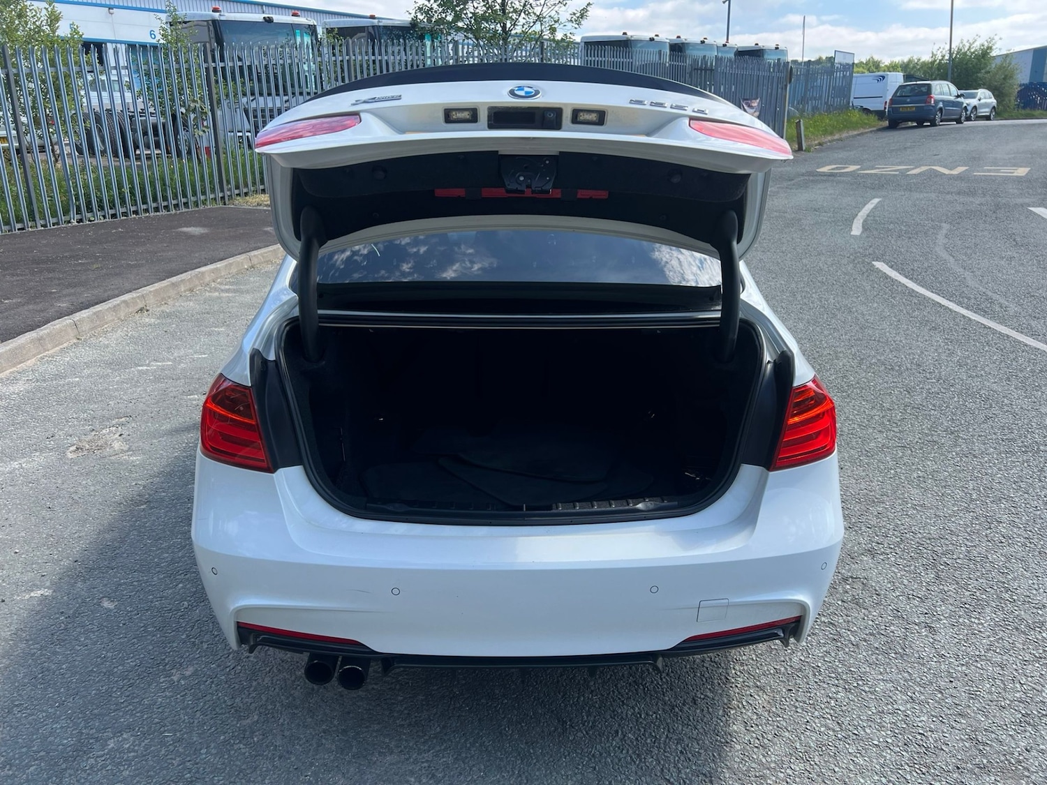 Used BMW 3 Series 2014 for sale - 76127725: Photo 18