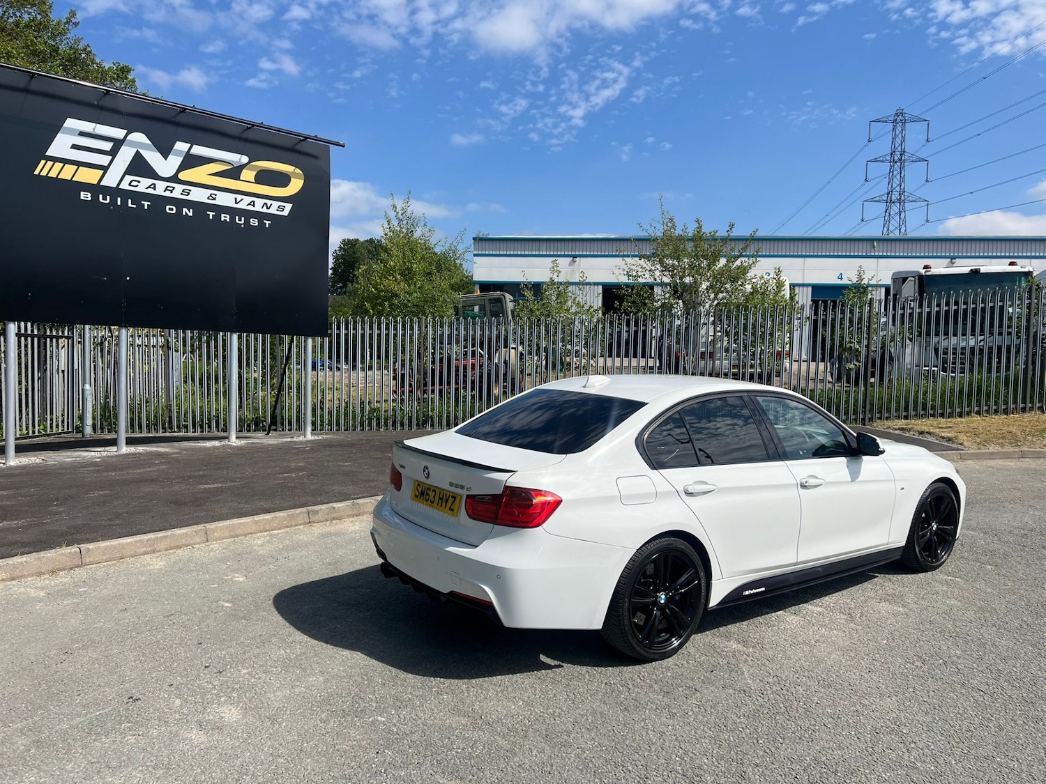 Used BMW 3 Series 2014 for sale - 76127725: Photo 2