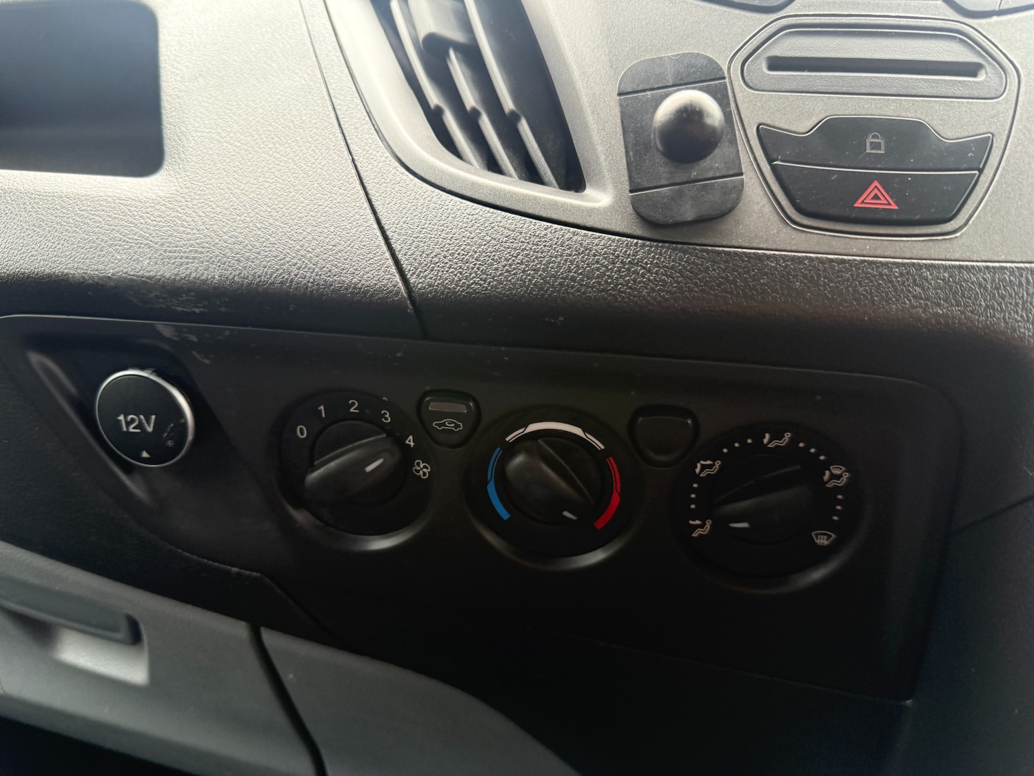 Used Ford Transit Custom 2018 for sale - 76148288: Photo 18
