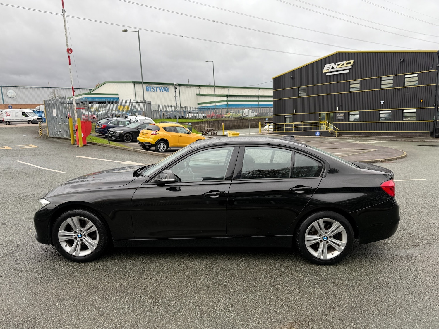 Used BMW 3 Series 2017 for sale - 76478262: Photo 6