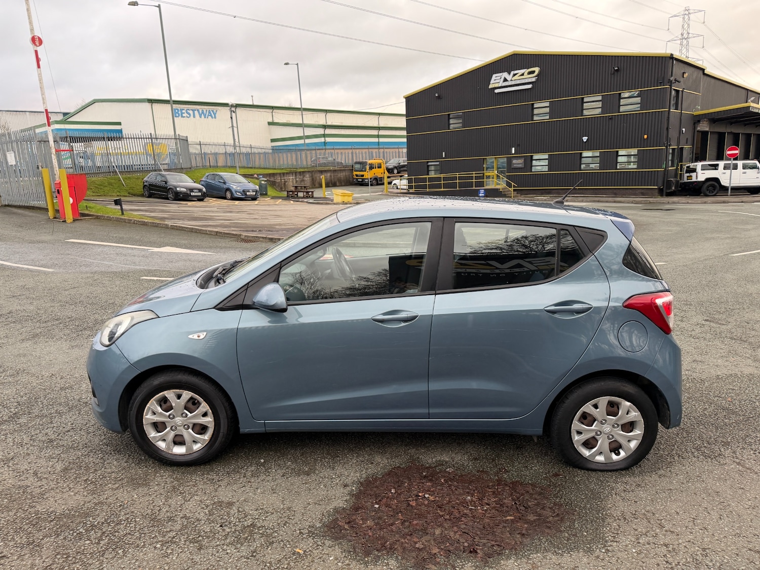 Used Hyundai i10 2016 for sale - 77324508: Photo 6