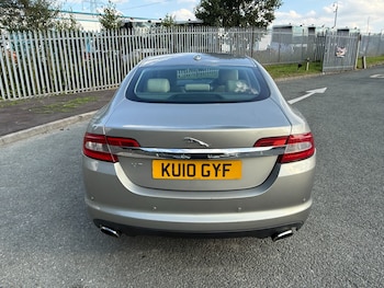 Used Jaguar XF 2010 for sale - 75737550: Photo