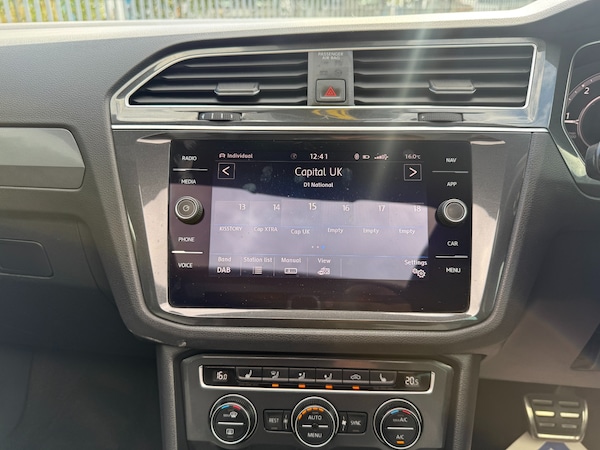 Used Volkswagen Tiguan 2018 for sale - 76117119: Photo 17
