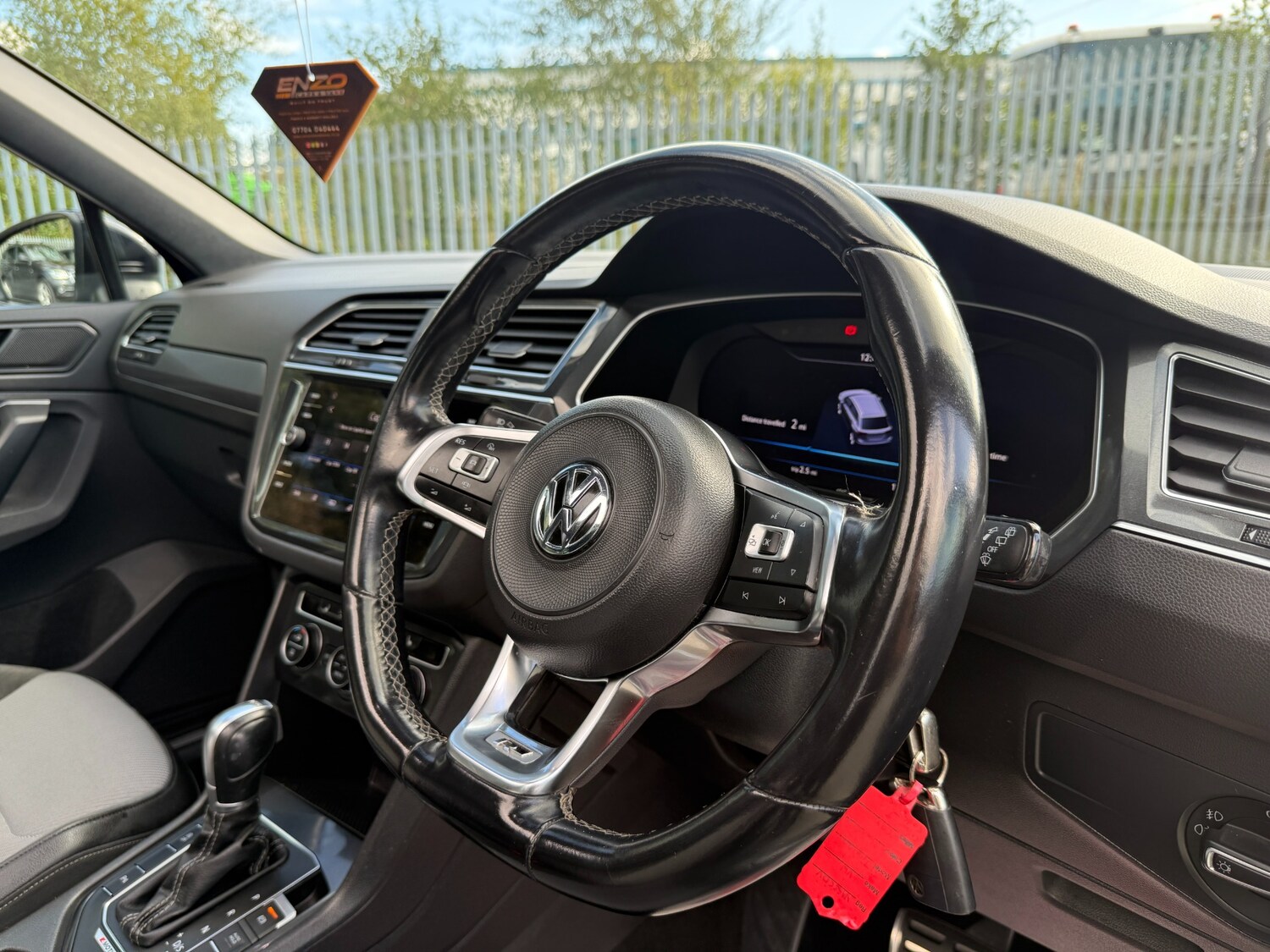 Used Volkswagen Tiguan 2018 for sale - 76117119: Photo 22