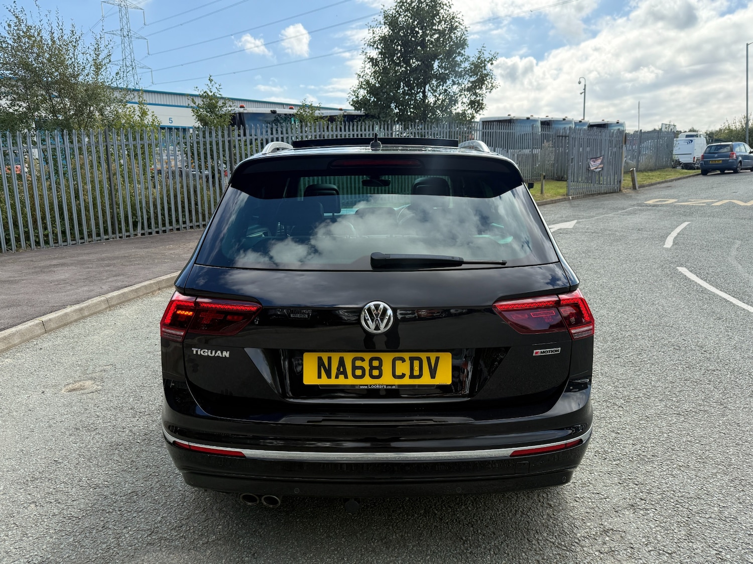Used Volkswagen Tiguan 2018 for sale - 76117119: Photo 4