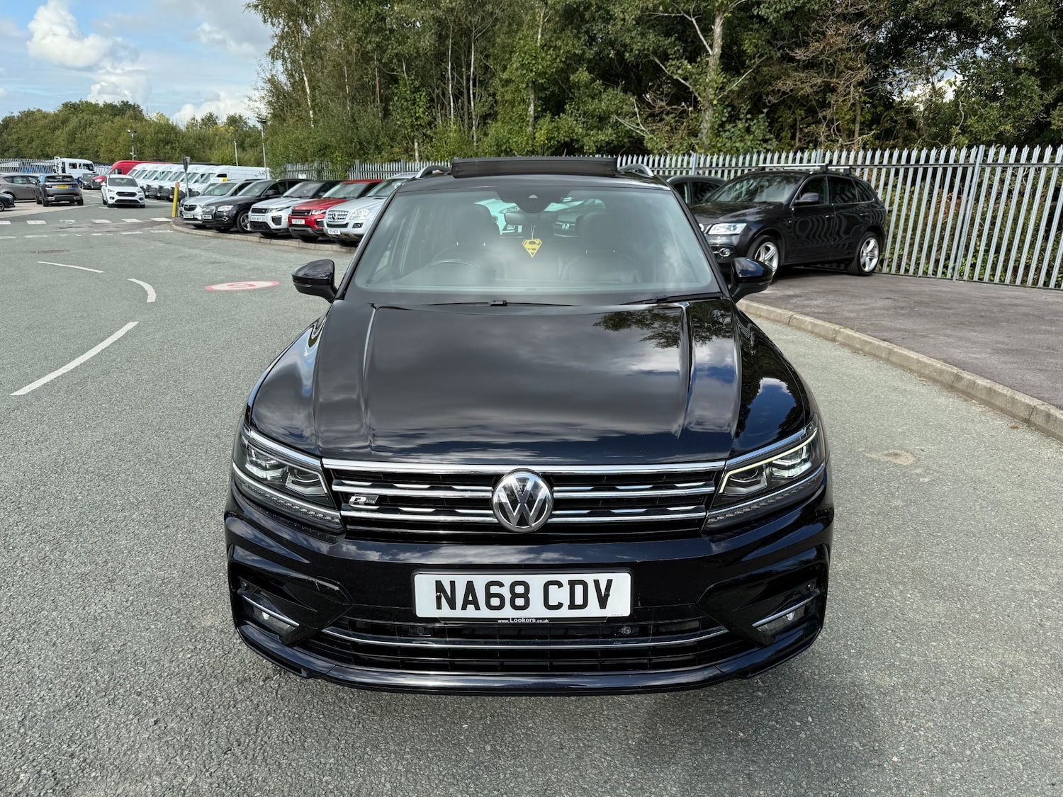 Used Volkswagen Tiguan 2018 for sale - 76117119: Photo 8