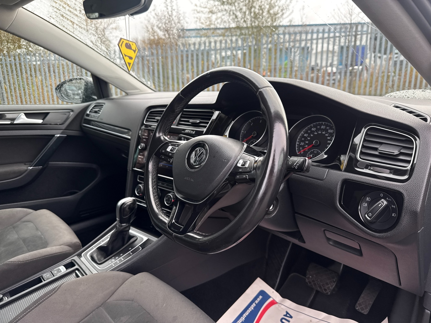 Used Volkswagen Golf 2019 for sale - 76757295: Photo 24