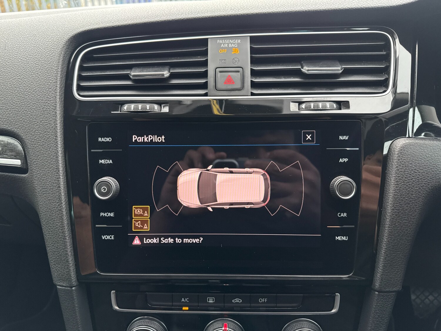 Used Volkswagen Golf 2019 for sale - 76757295: Photo 31