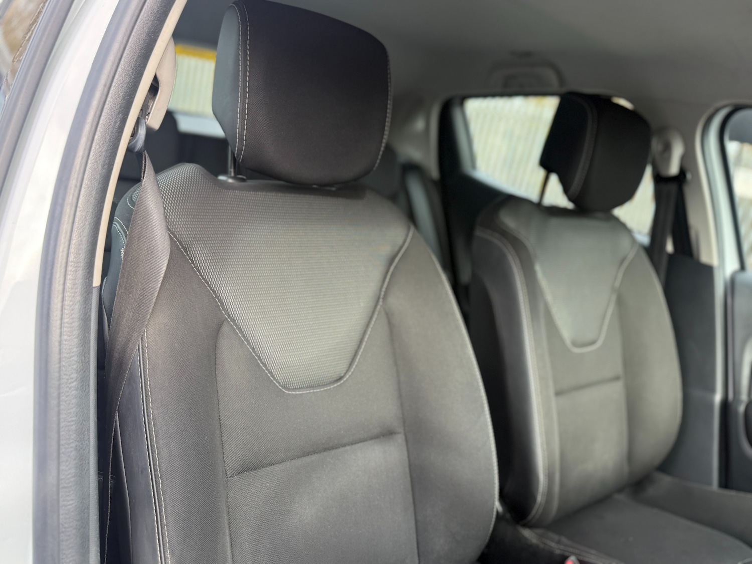 Used Renault Clio 2015 for sale - 77707969: Photo 19