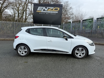 Used Renault Clio 2015 for sale - 77707969: Photo