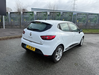 Used Renault Clio 2015 for sale - 77707969: Photo