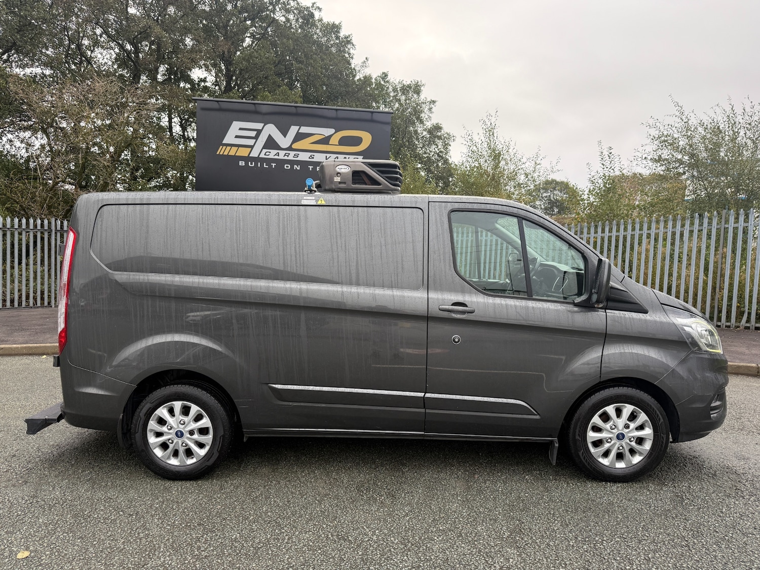 Used Ford Transit Custom 2019 for sale - 76322056: Photo 2