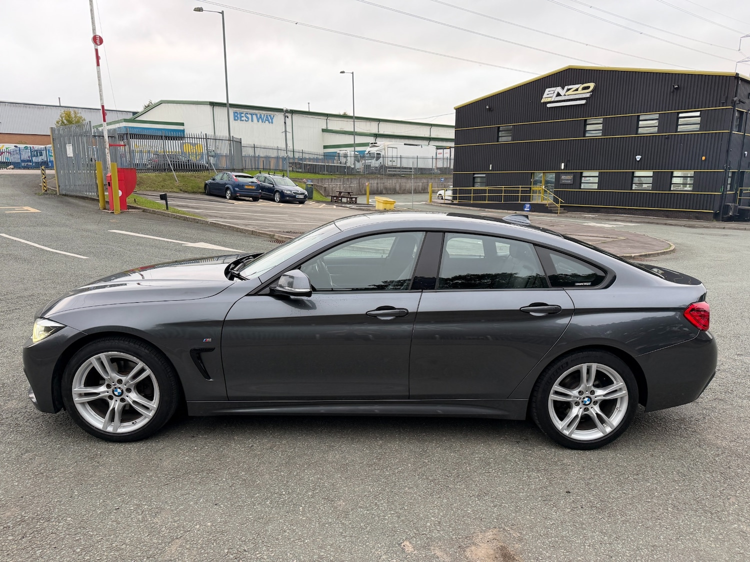 Used BMW 4 Series 2017 for sale - 76263359: Photo 6