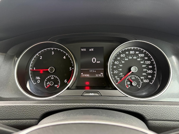 Used Volkswagen Golf 2019 for sale - 75726503: Photo 15