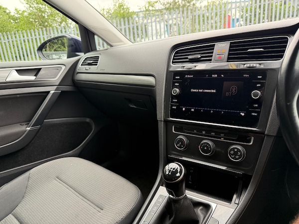Used Volkswagen Golf 2019 for sale - 75726503: Photo 17