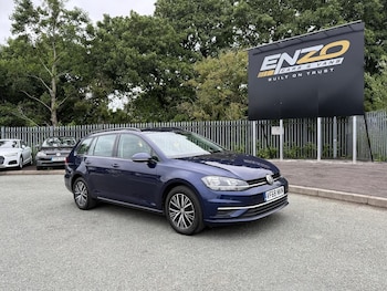 Volkswagen - Golf
