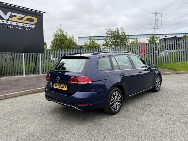 Used Volkswagen Golf 2019 for sale - 75726503: Photo 3