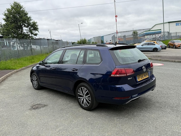 Used Volkswagen Golf 2019 for sale - 75726503: Photo 5