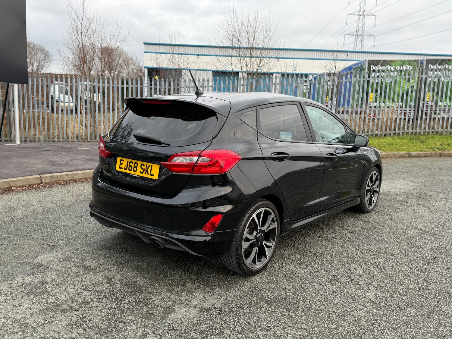 Used Ford Fiesta 2018 for sale - 77529754: Photo 3