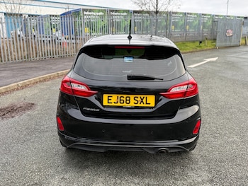 Used Ford Fiesta 2018 for sale - 77529754: Photo