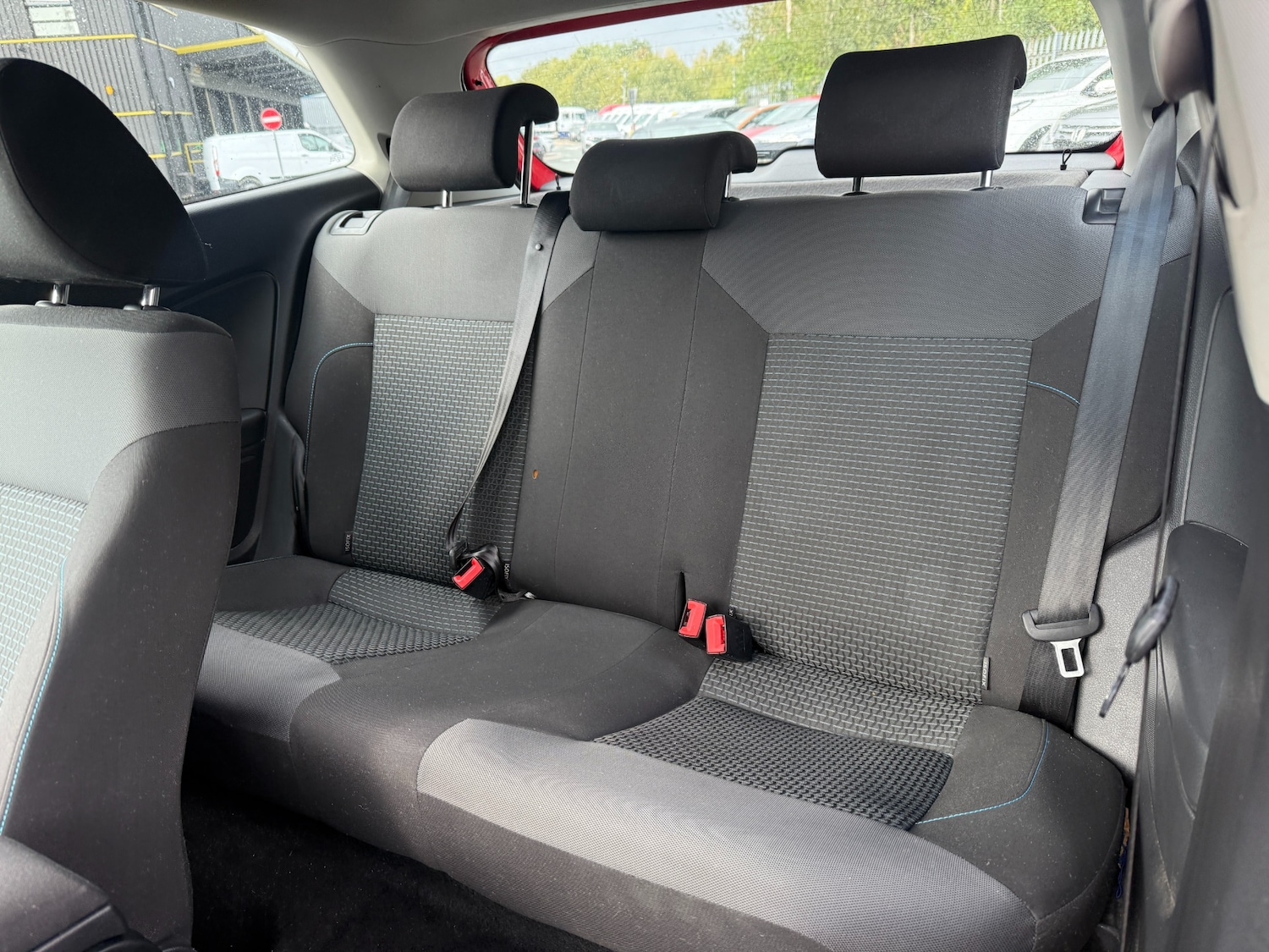 Used Volkswagen Polo 2016 for sale - 76171321: Photo 10