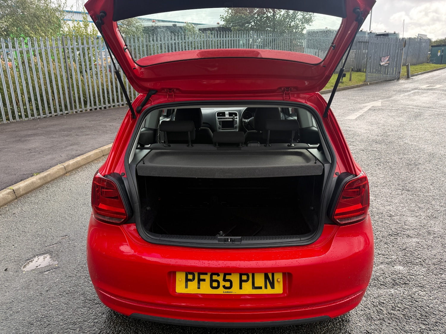 Used Volkswagen Polo 2016 for sale - 76171321: Photo 11