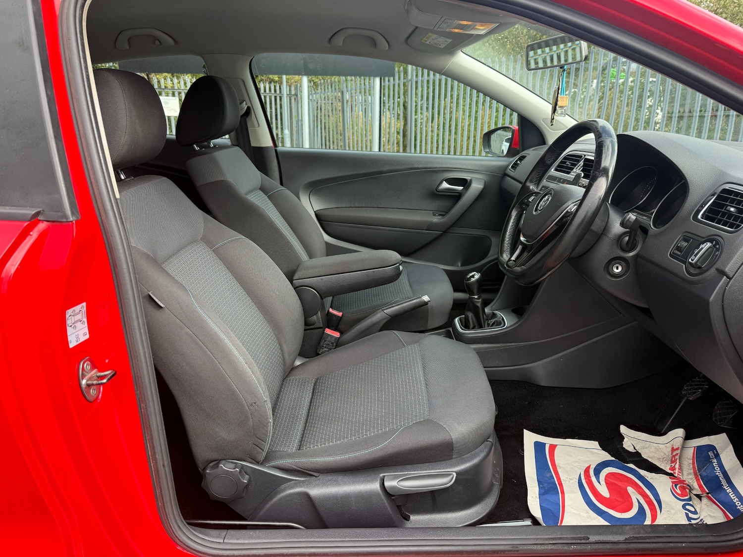Used Volkswagen Polo 2016 for sale - 76171321: Photo 12