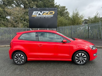 Used Volkswagen Polo 2016 for sale - 76171321: Photo