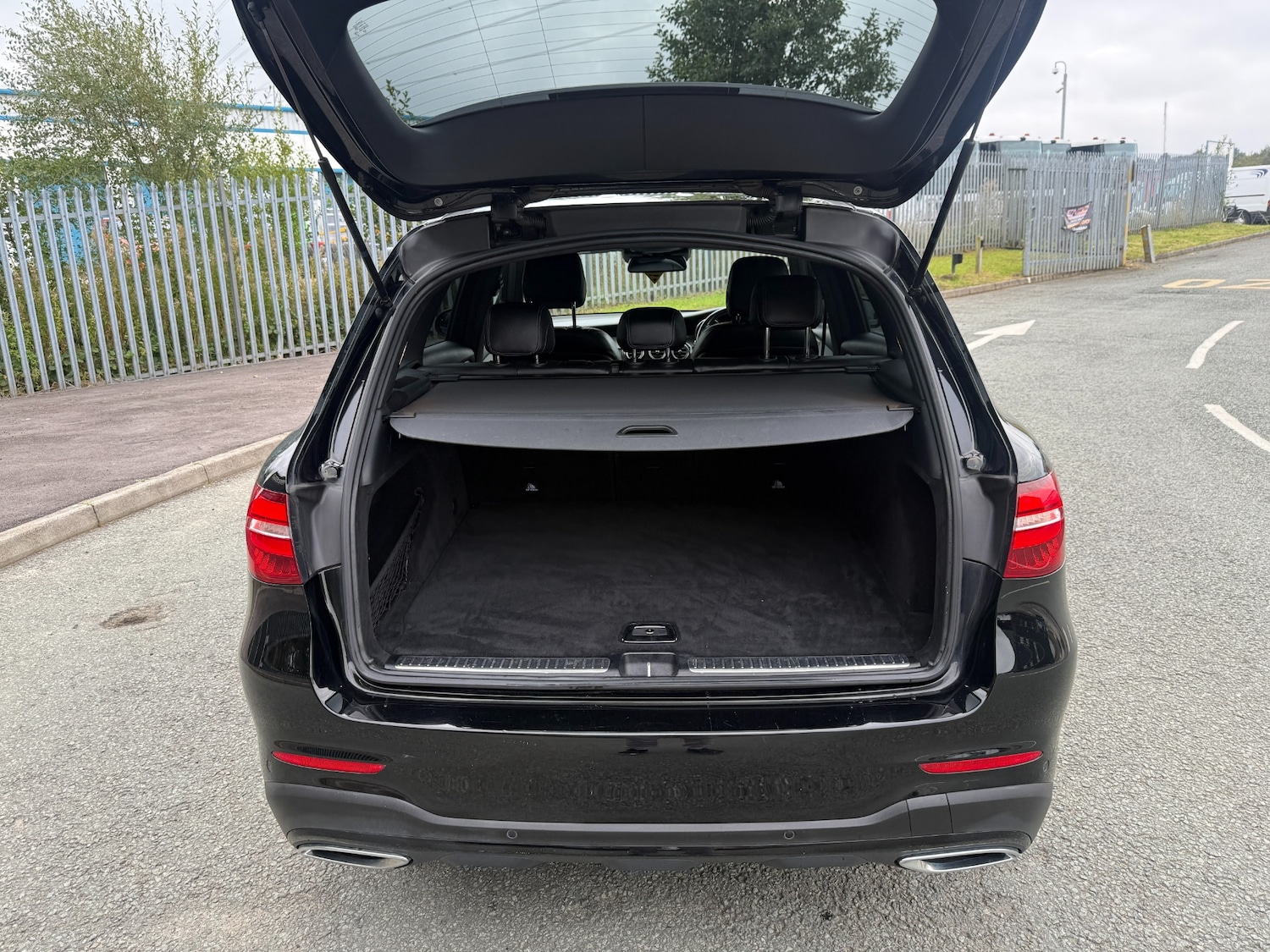 Used Mercedes-Benz GLC 2016 for sale - 76148475: Photo 12