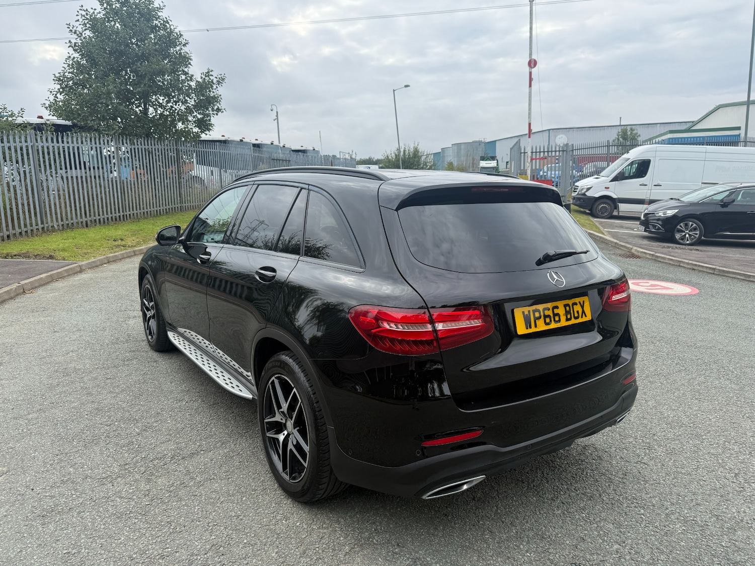 Used Mercedes-Benz GLC 2016 for sale - 76148475: Photo 5