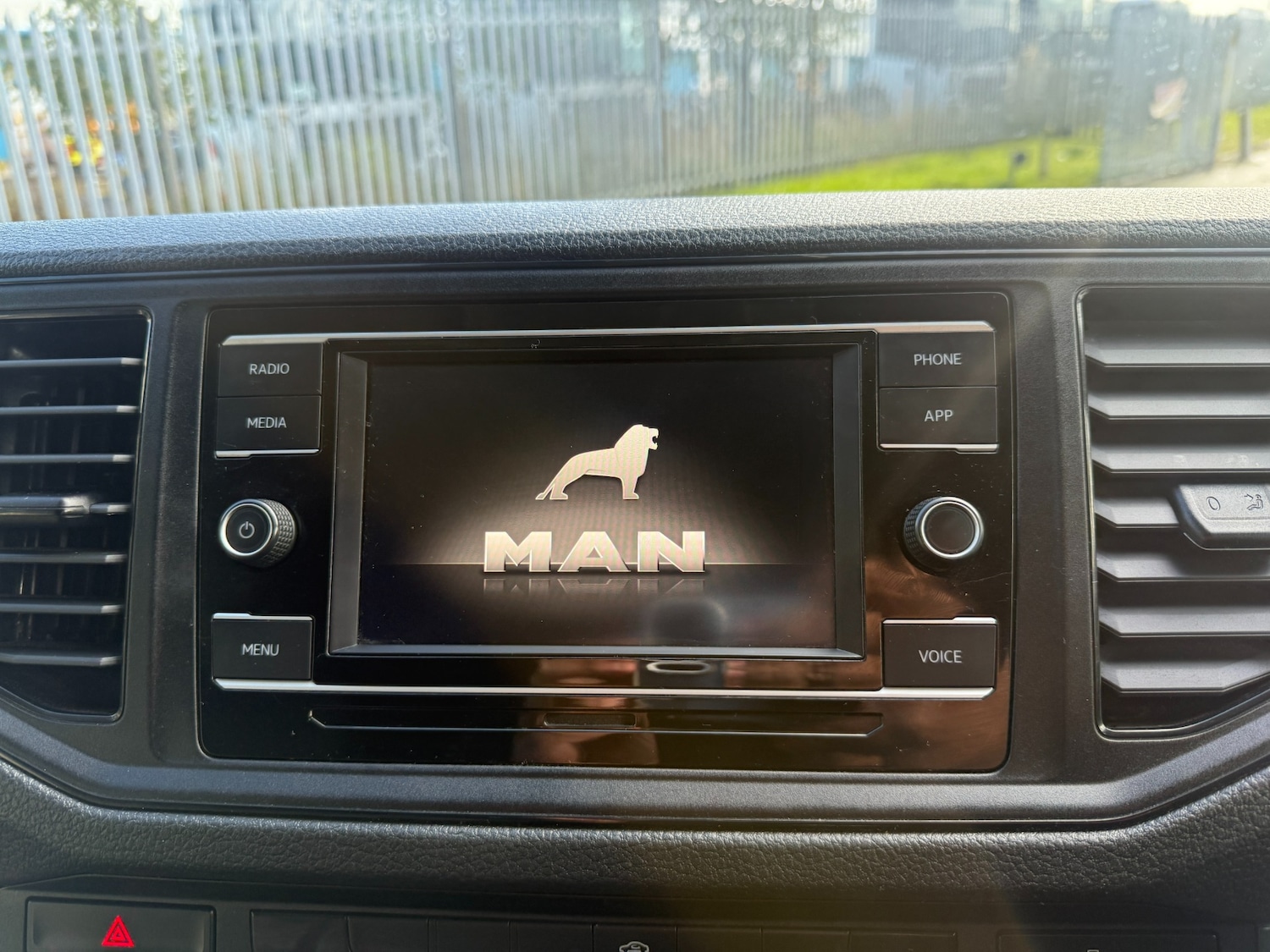 Used MAN TGE 2021 for sale - 76449757: Photo 20