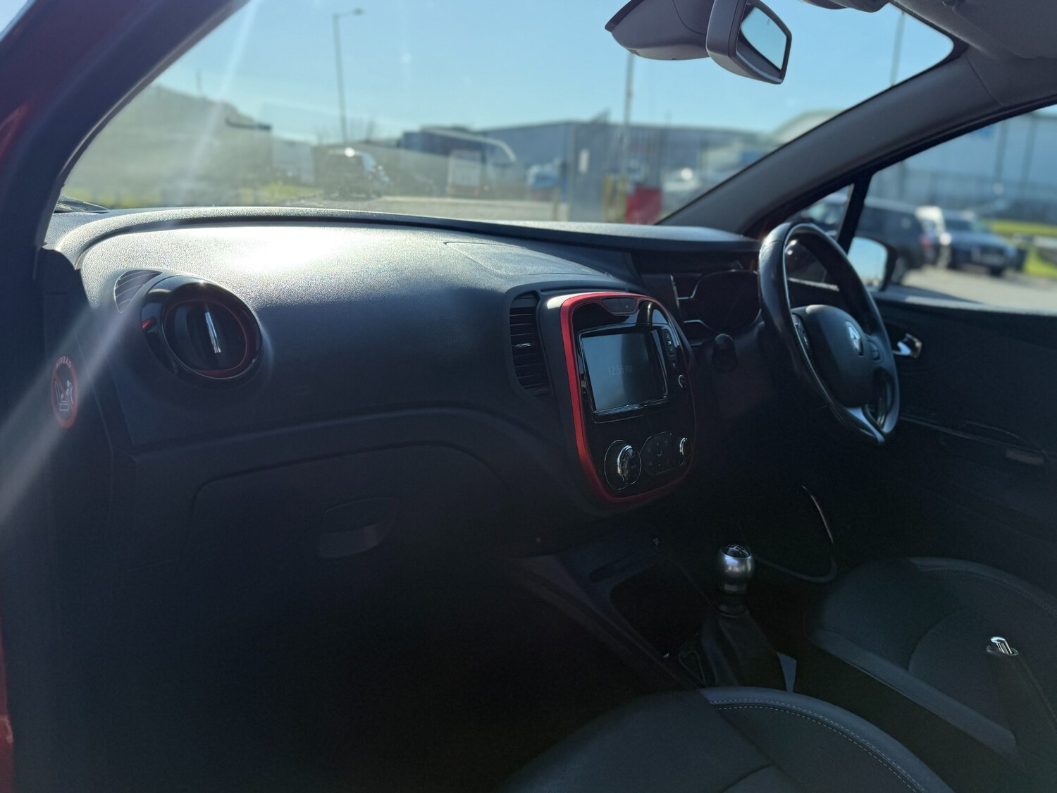 Used Renault Captur 2017 for sale - 77759051: Photo 12