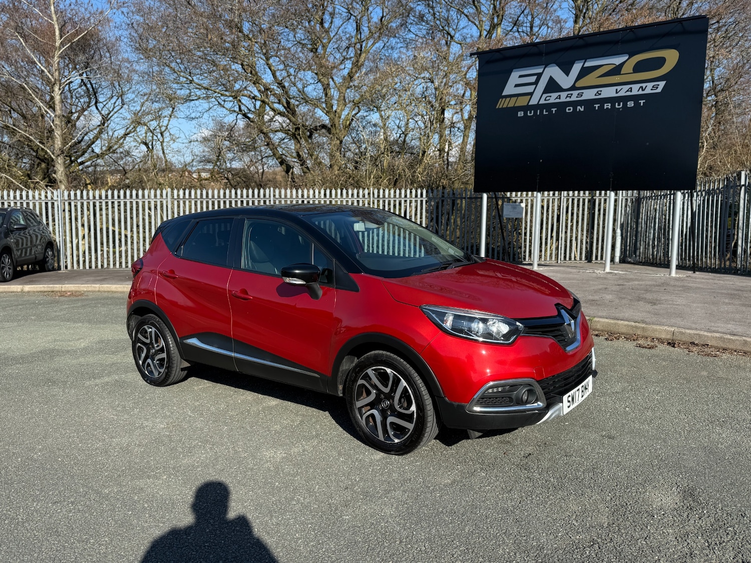 Used Renault Captur 2017 for sale - 77759051: Photo 2