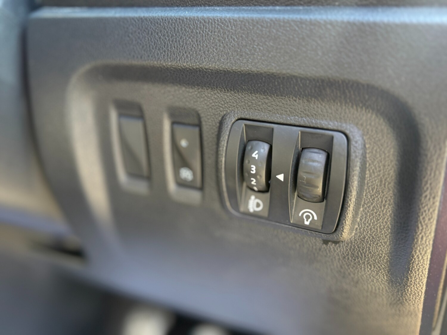 Used Renault Captur 2017 for sale - 77759051: Photo 27