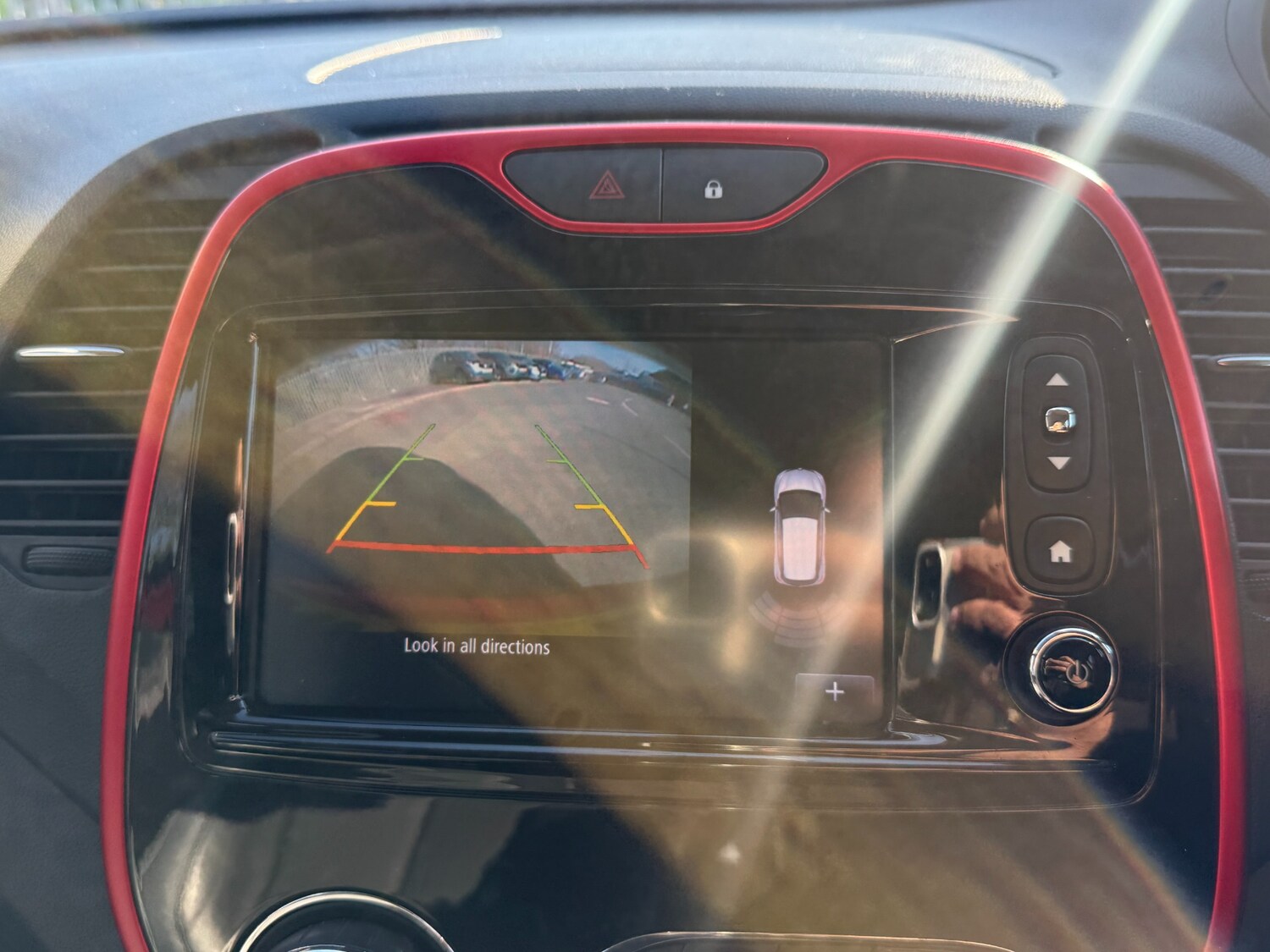 Used Renault Captur 2017 for sale - 77759051: Photo 32