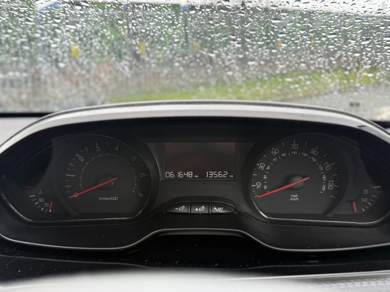 Used Peugeot 208 2014 for sale - 77568582: Photo 18