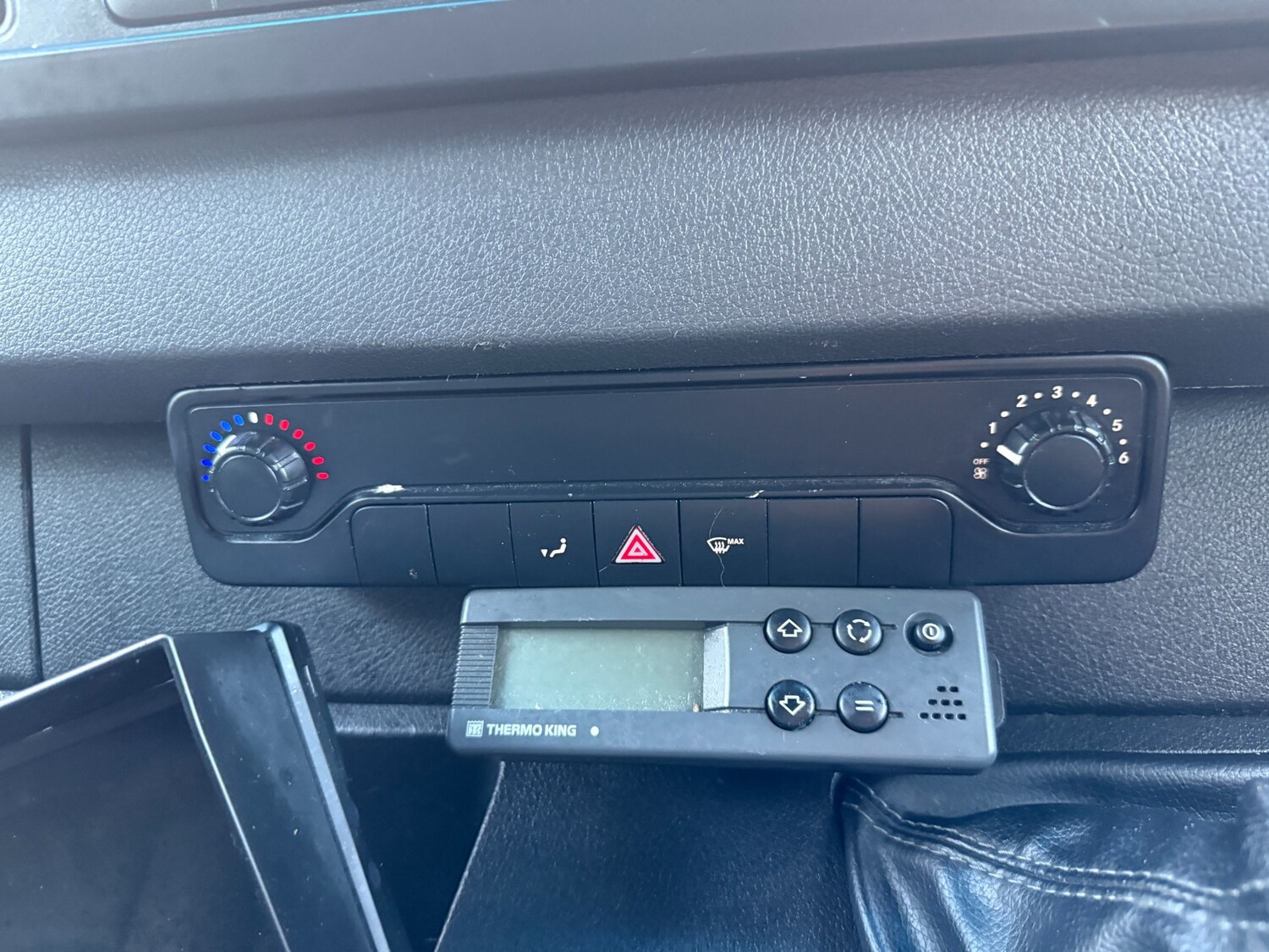 Used Mercedes-Benz Sprinter 2019 for sale - 77997605: Photo 28