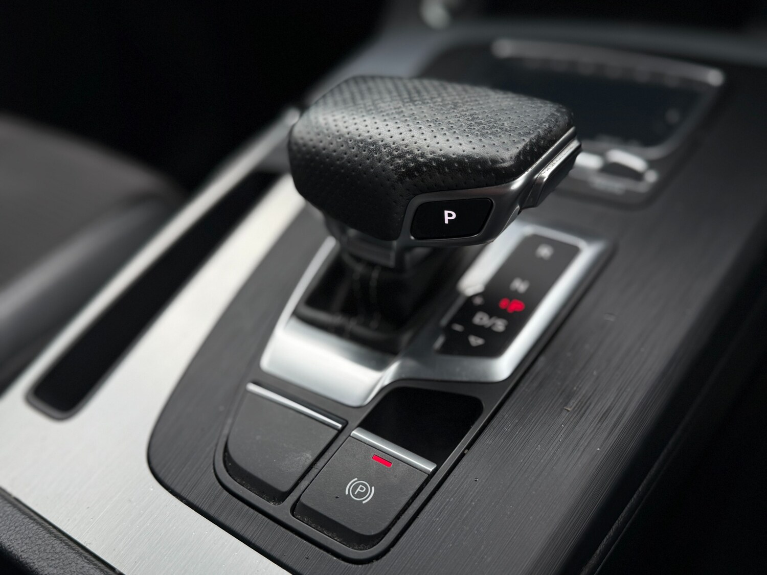 Used Audi Q5 2017 for sale - 77901529: Photo 46