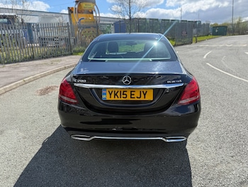 Used Mercedes-Benz C Class 2015 for sale - 78324987: Photo