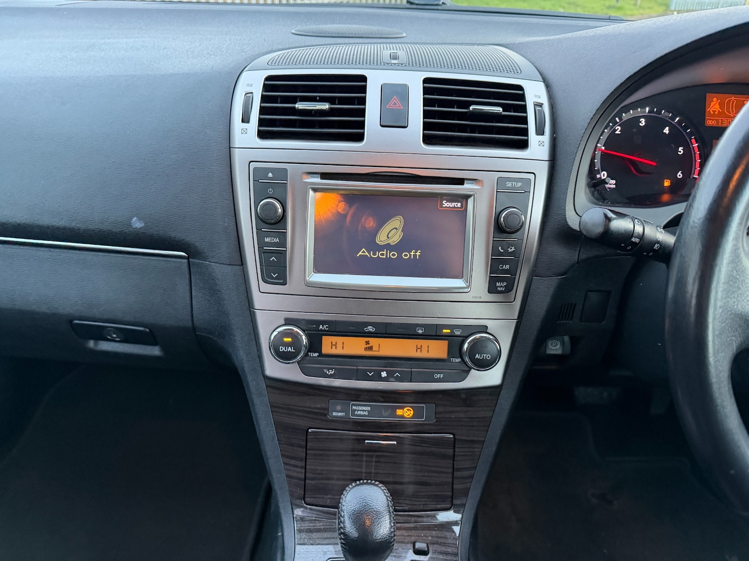 Used Toyota Avensis 2012 for sale - 77234251: Photo 14