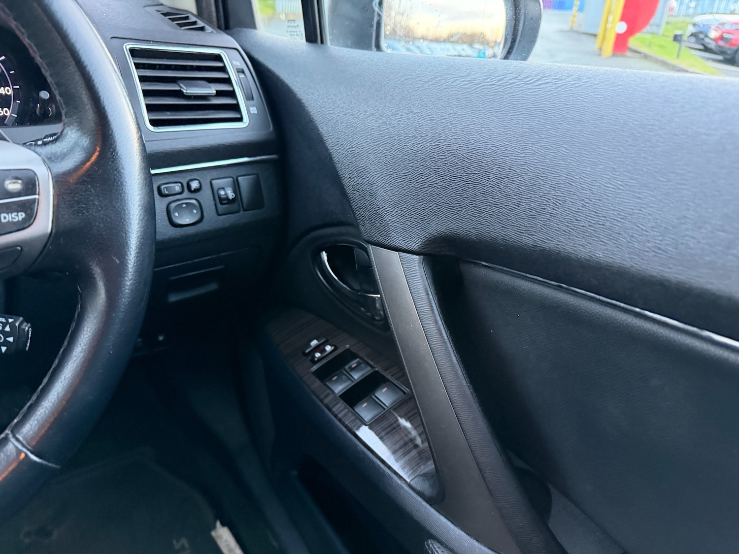 Used Toyota Avensis 2012 for sale - 77234251: Photo 16