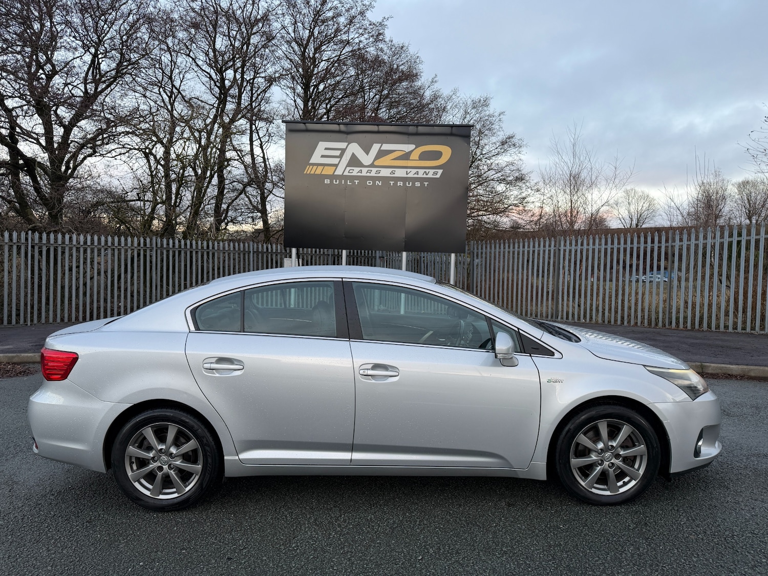 Used Toyota Avensis 2012 for sale - 77234251: Photo 2