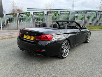 Used BMW M4 2018 for sale - 77708004: Photo