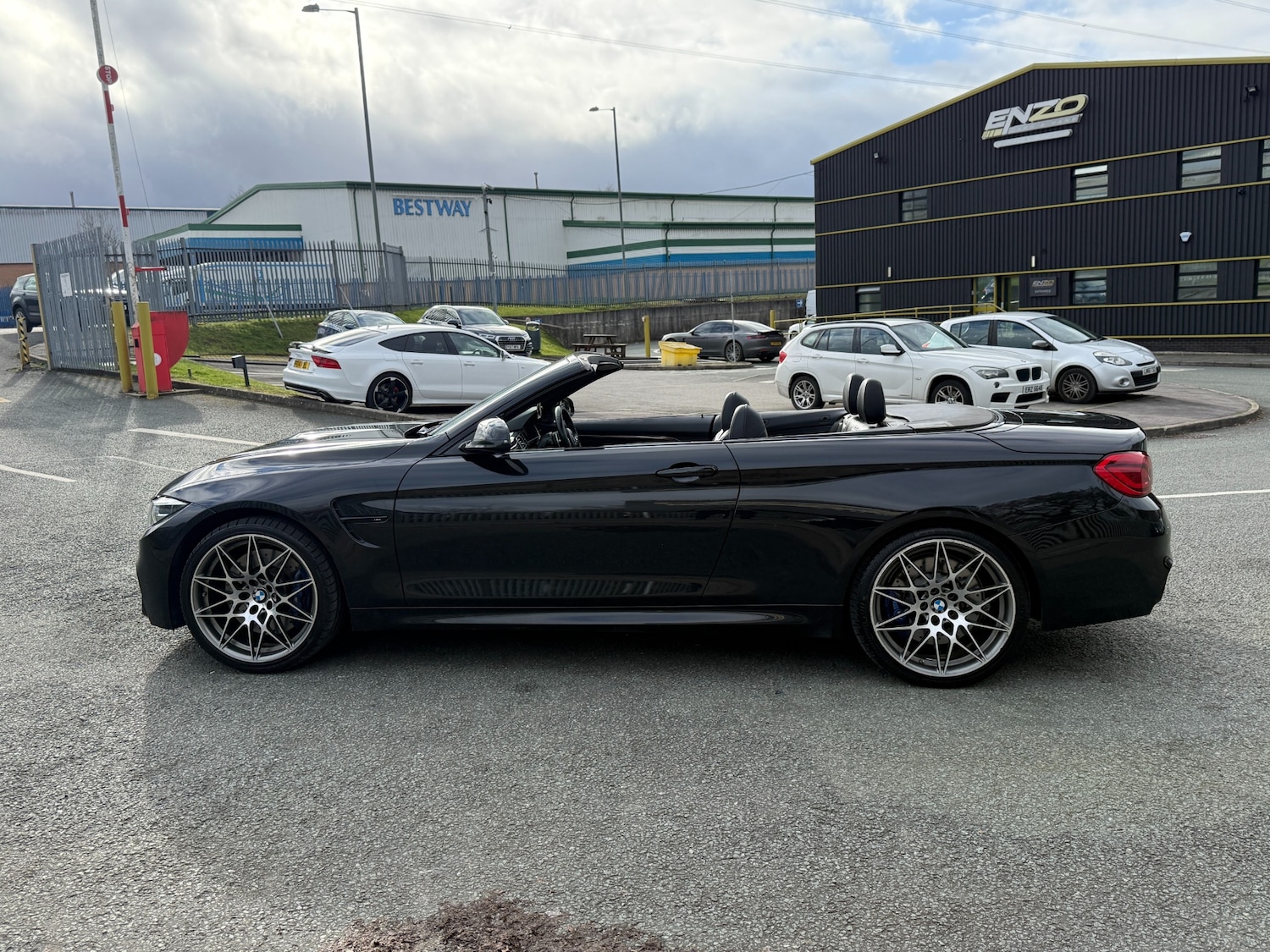 Used BMW M4 2018 for sale - 77708004: Photo 9