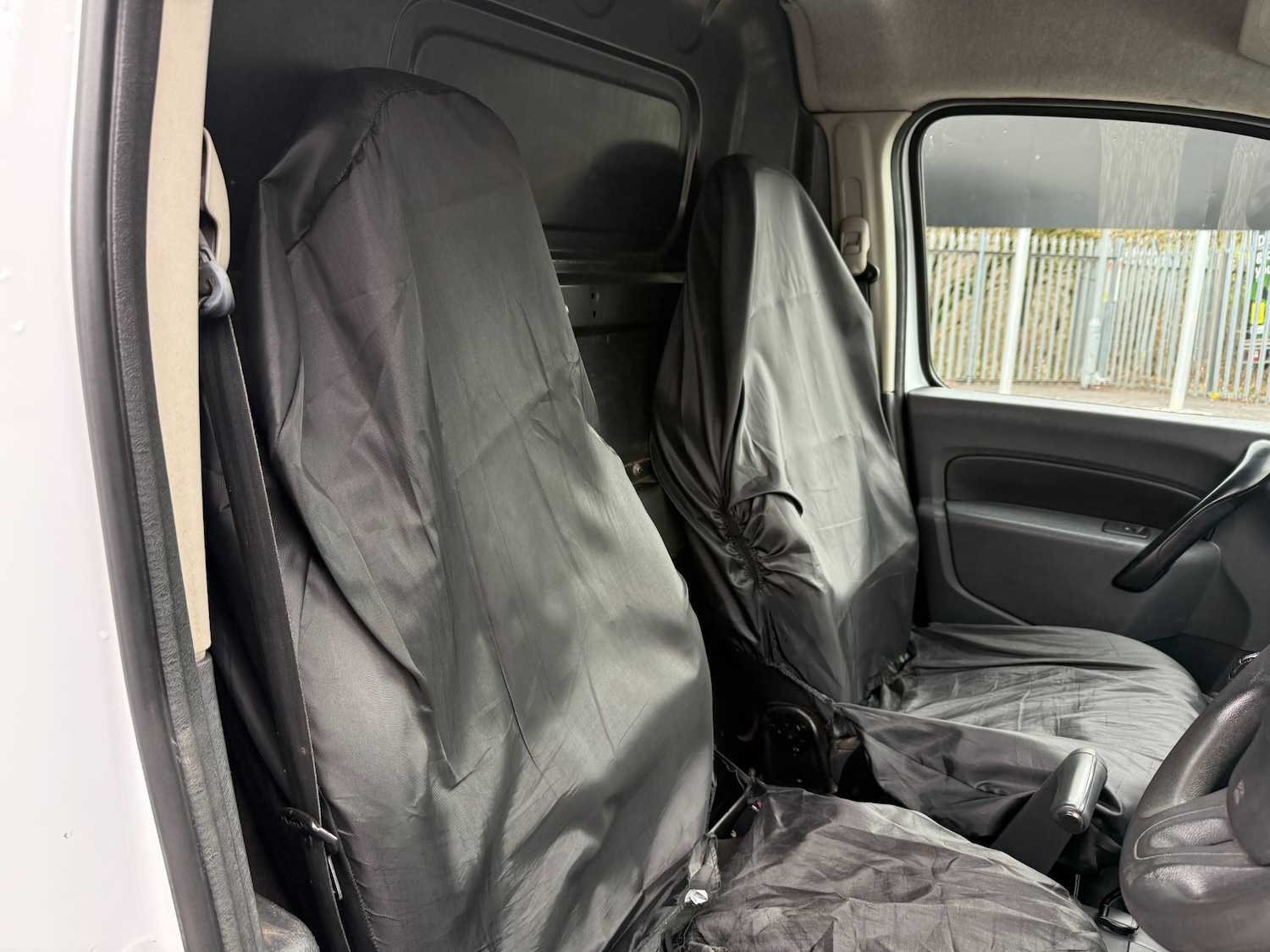 Used Renault Kangoo 2015 for sale - 77529838: Photo 5
