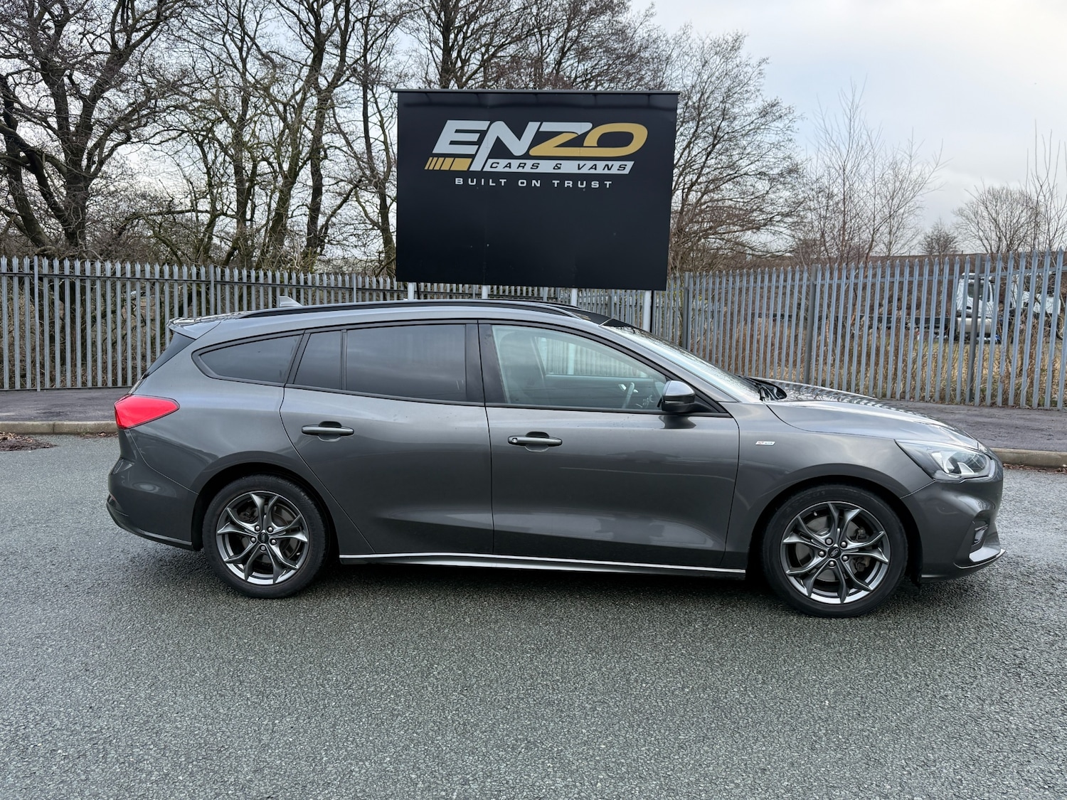 Used Ford Focus 2019 for sale - 77403599: Photo 2