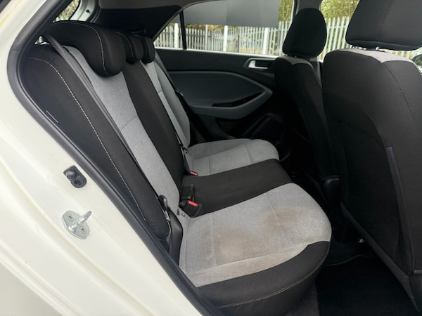 Used Hyundai i20 2015 for sale - 76243016: Photo 12